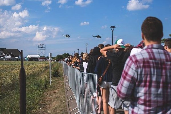 Les Festivals Culturels Incontournables en Auvergne : Musique, Théâtre, Arts Visuels
